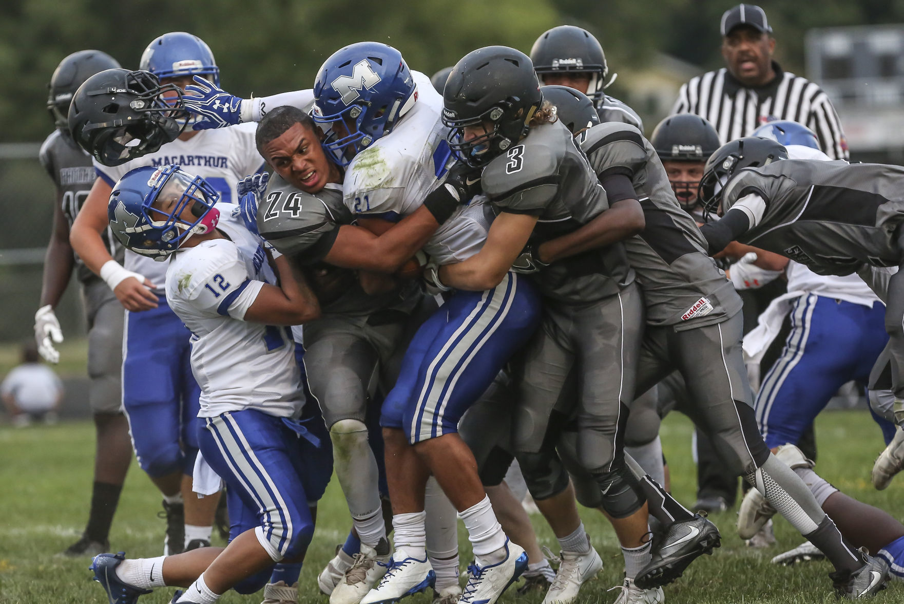 Eisenhower vs. MacArthur at Millikin — Oct. 13